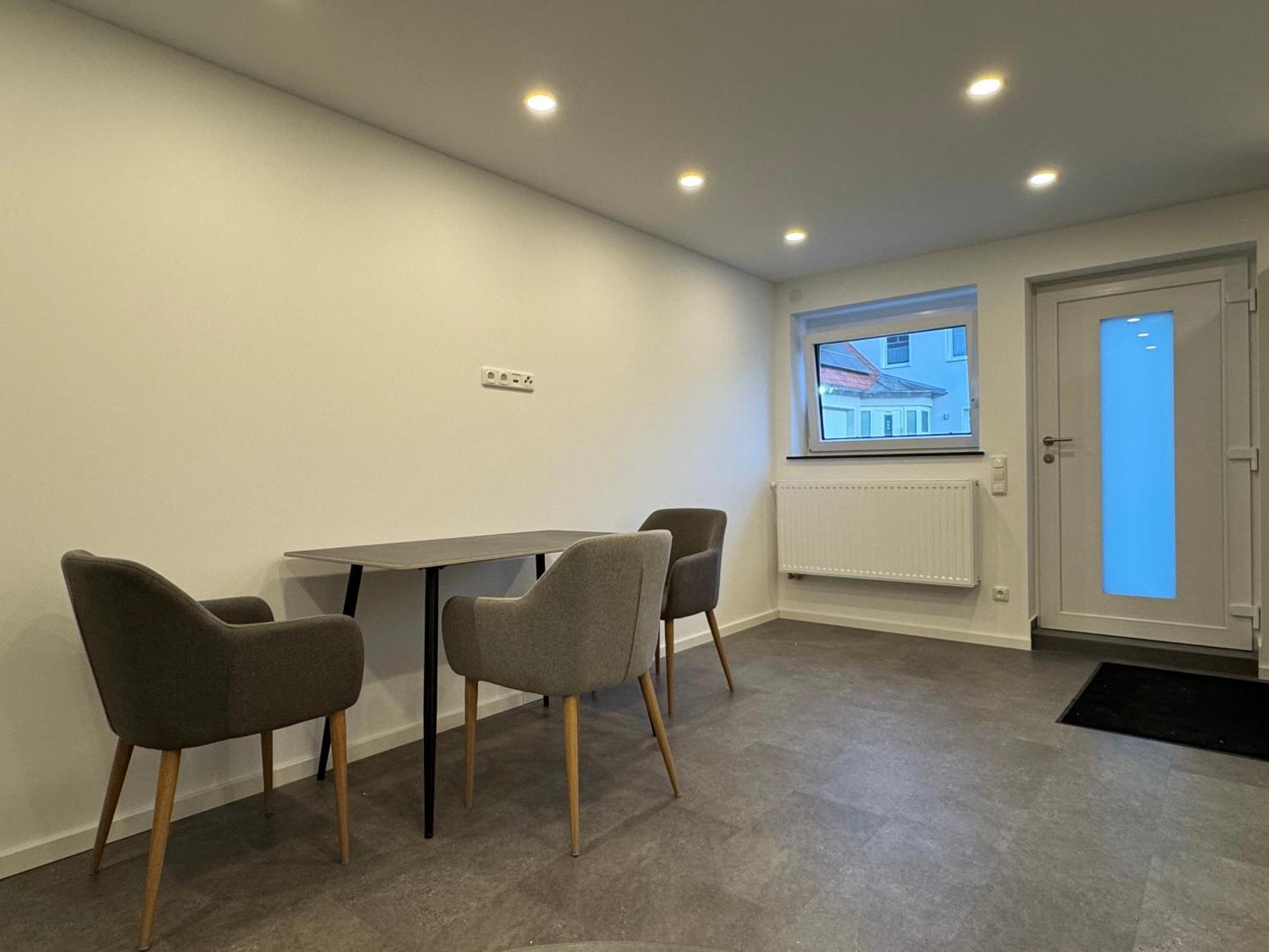 Biberbach  W&P Living Wohnung Mit Ausblick - Parkplatz מראה חיצוני תמונה